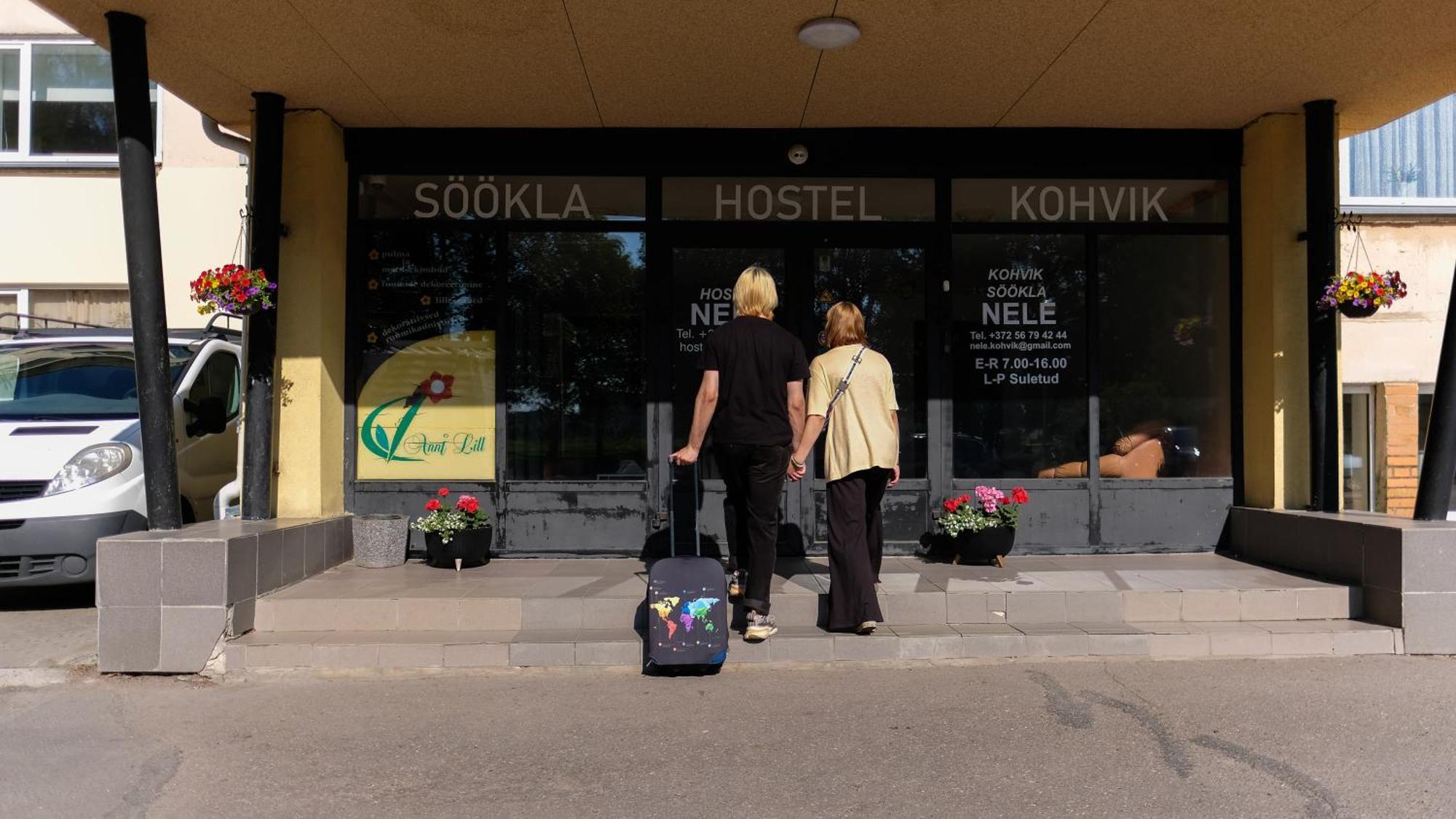 Hostel Nele Johvi Luaran gambar